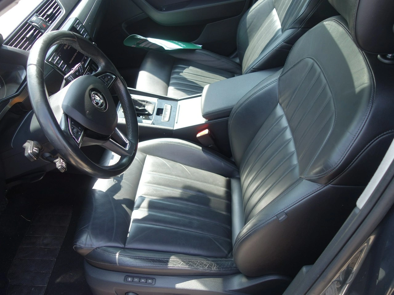 Skoda Superb - Zdjęcie 17