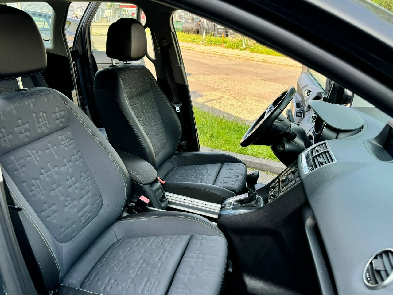 Opel Meriva - Zdjęcie 6