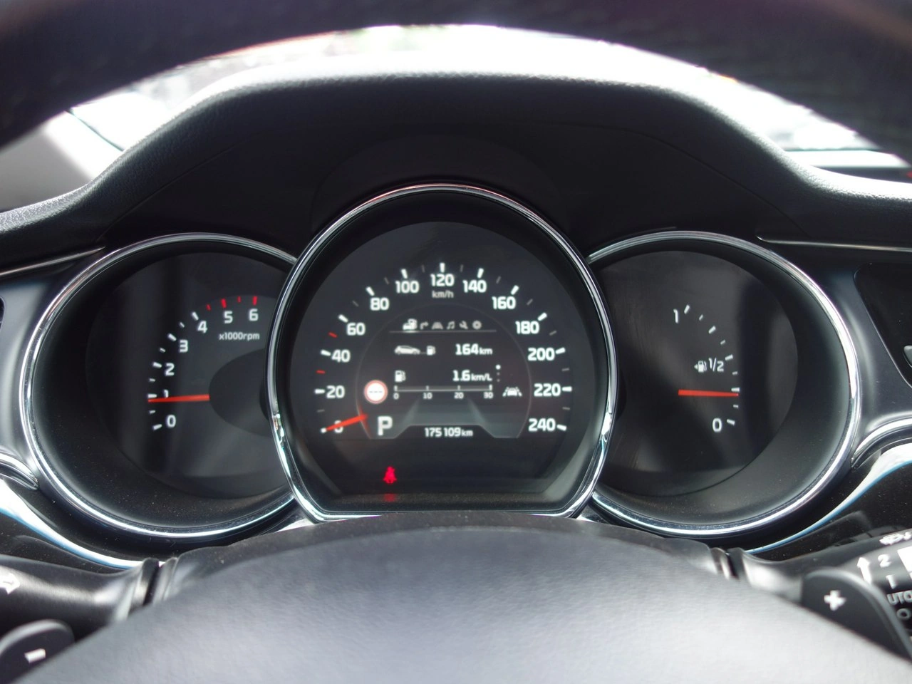 Kia Ceed - Zdjęcie 28