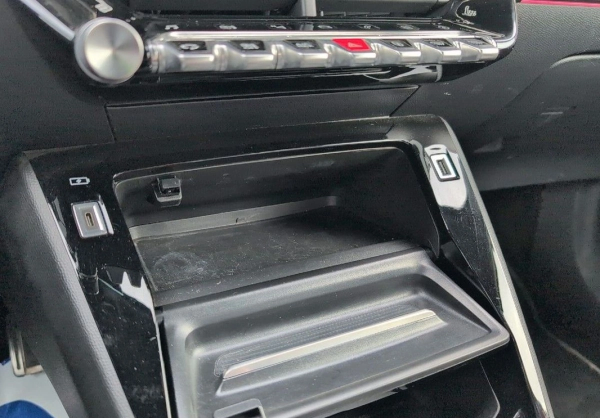 Peugeot 2008 - Zdjęcie 15