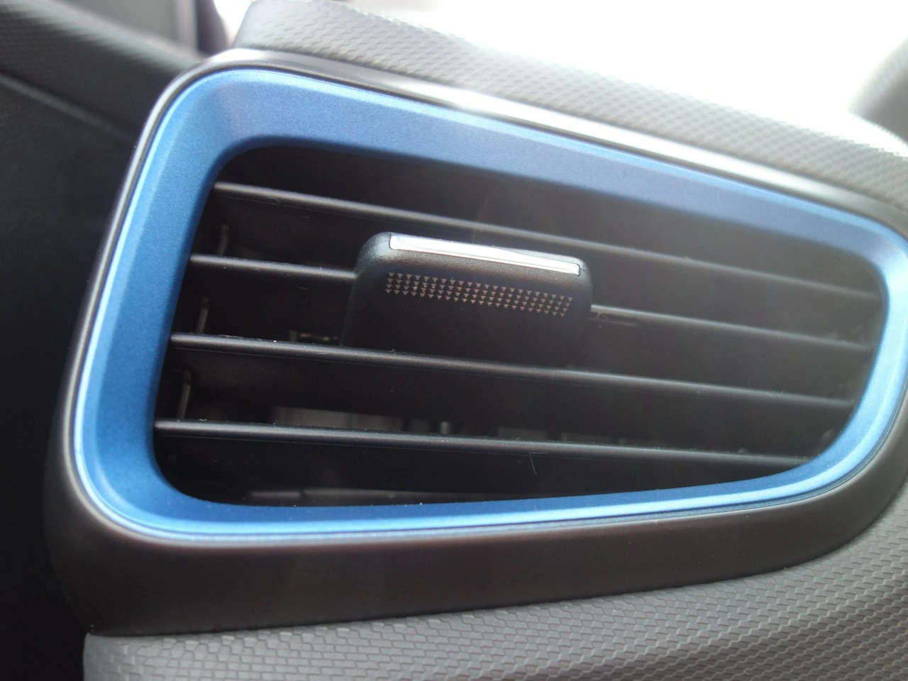 Hyundai IONIQ - Zdjęcie 19