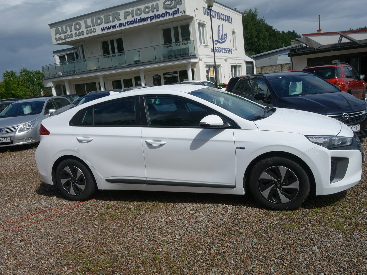 Hyundai IONIQ - Zdjęcie 1