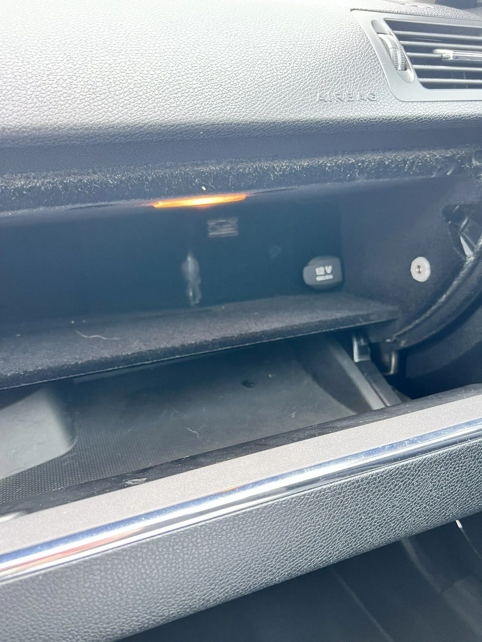 Mercedes C 200 - Zdjęcie 15