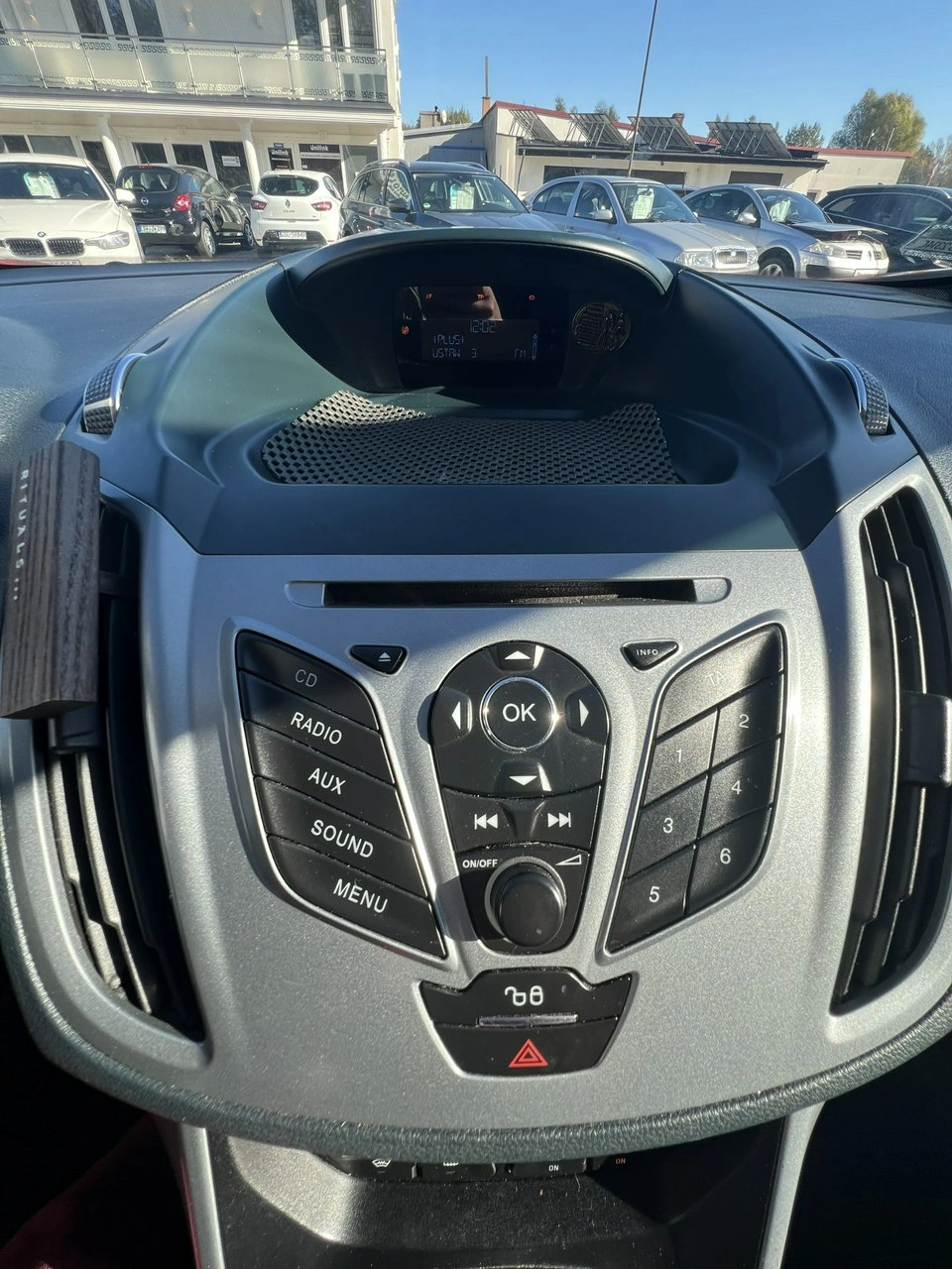 Ford C-MAX - Zdjęcie 10