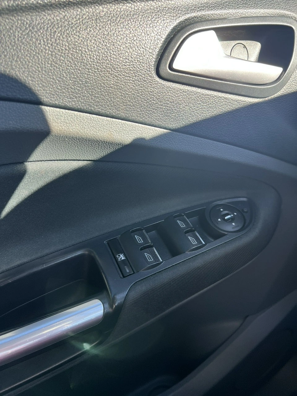 Ford C-MAX - Zdjęcie 6