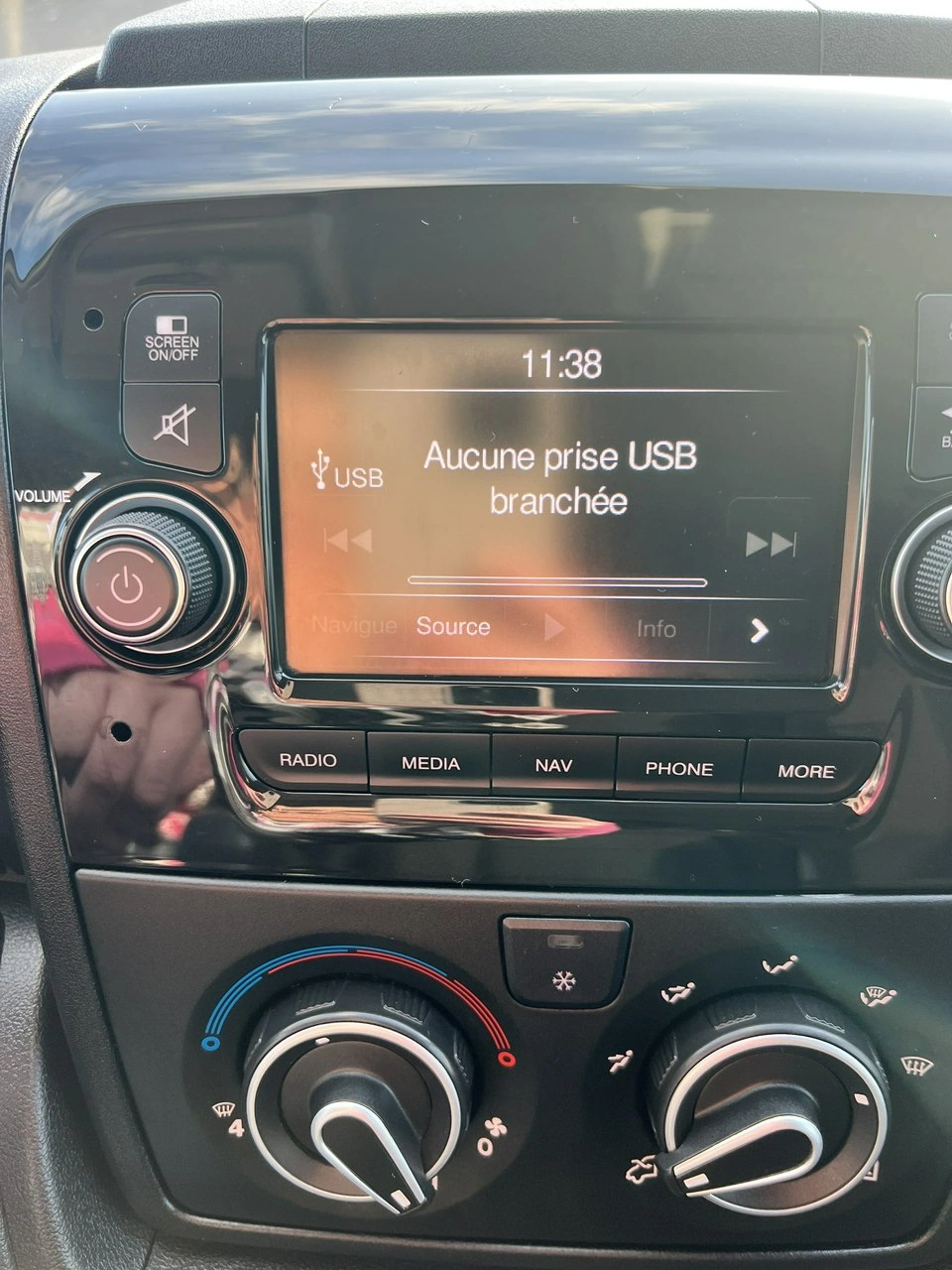 Opel Movano - Zdjęcie 14