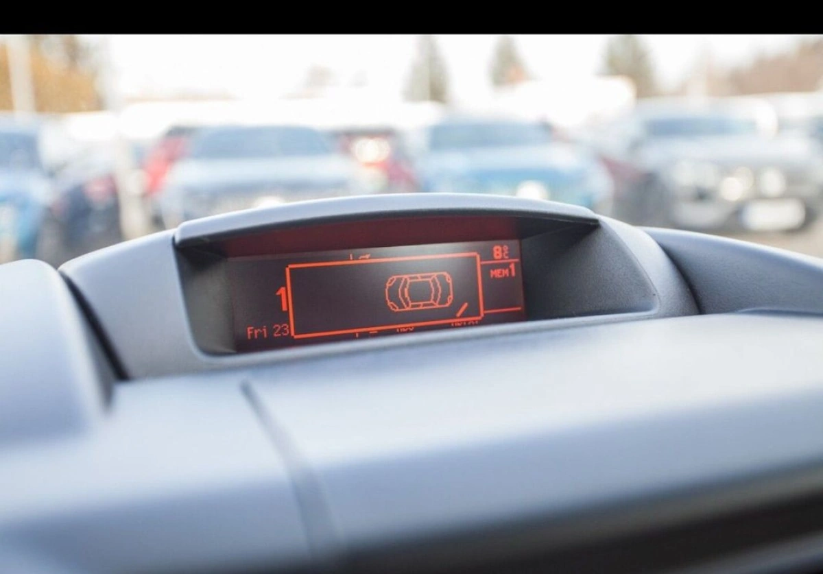 Peugeot Partner - Zdjęcie 19