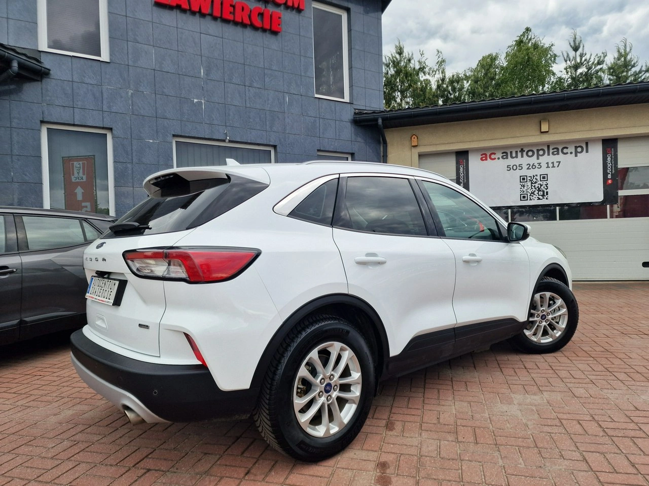 Ford Kuga - Zdjęcie 9