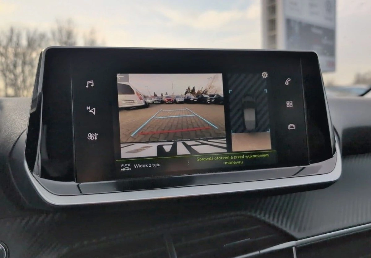 Peugeot 208 - Zdjęcie 25