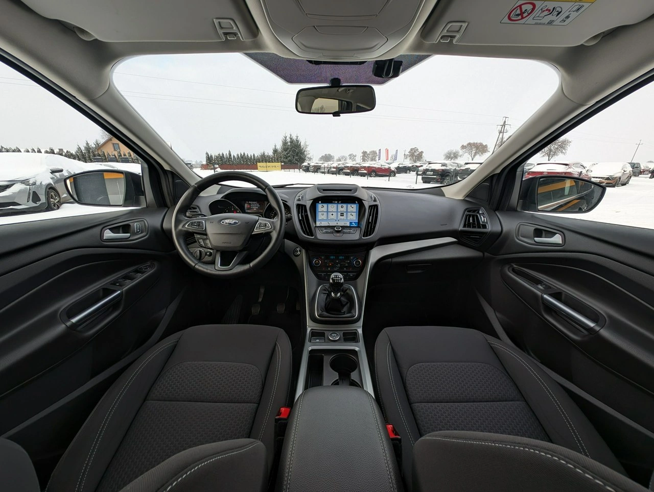 Ford Kuga - Zdjęcie 27