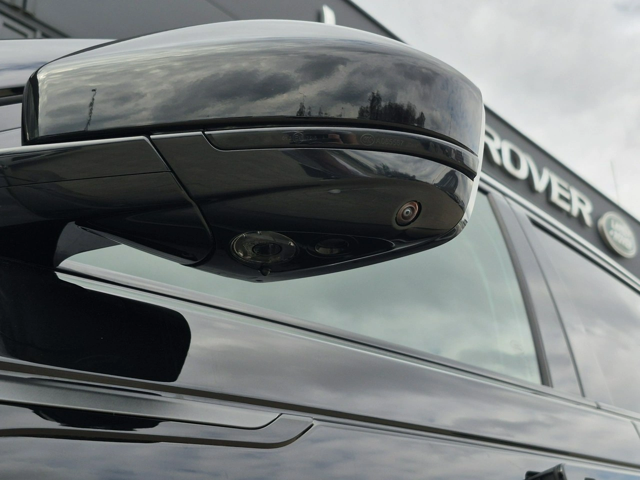 Land Rover Range Rover Velar - Zdjęcie 15