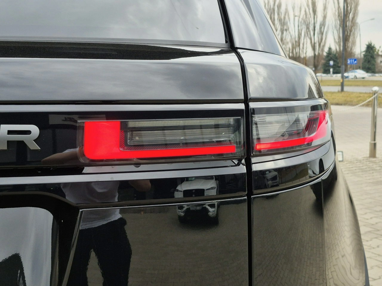 Land Rover Range Rover Velar - Zdjęcie 13