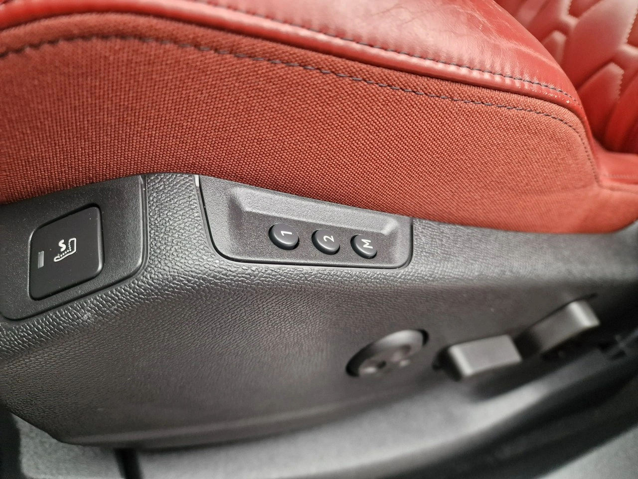 Peugeot 3008 - Zdjęcie 19