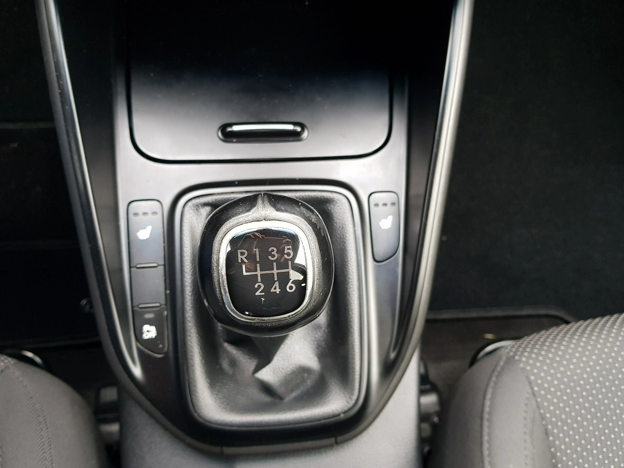 Kia Carens - Zdjęcie 19