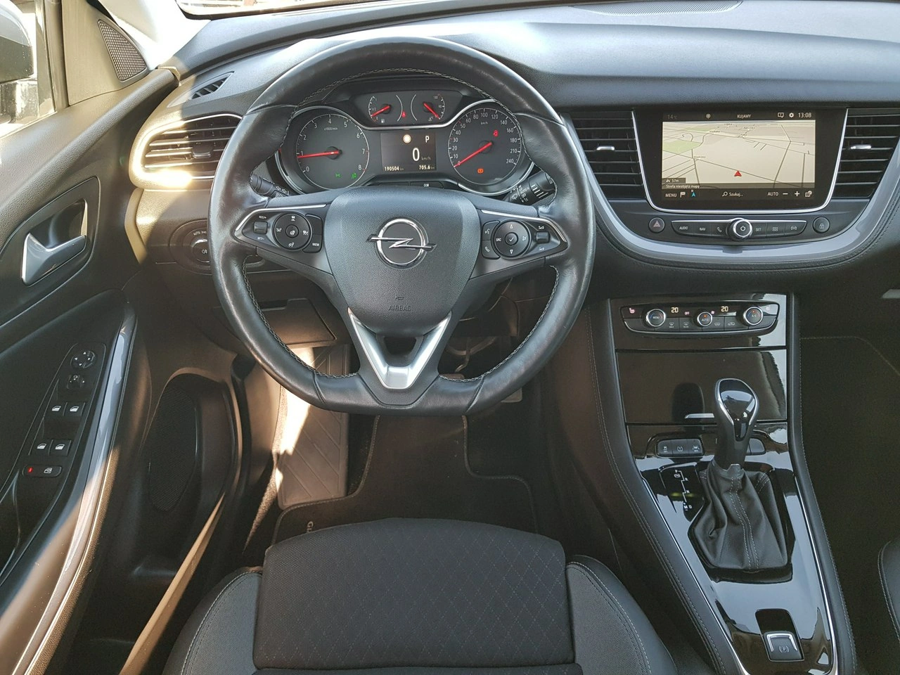 Opel Grandland X - Zdjęcie 12