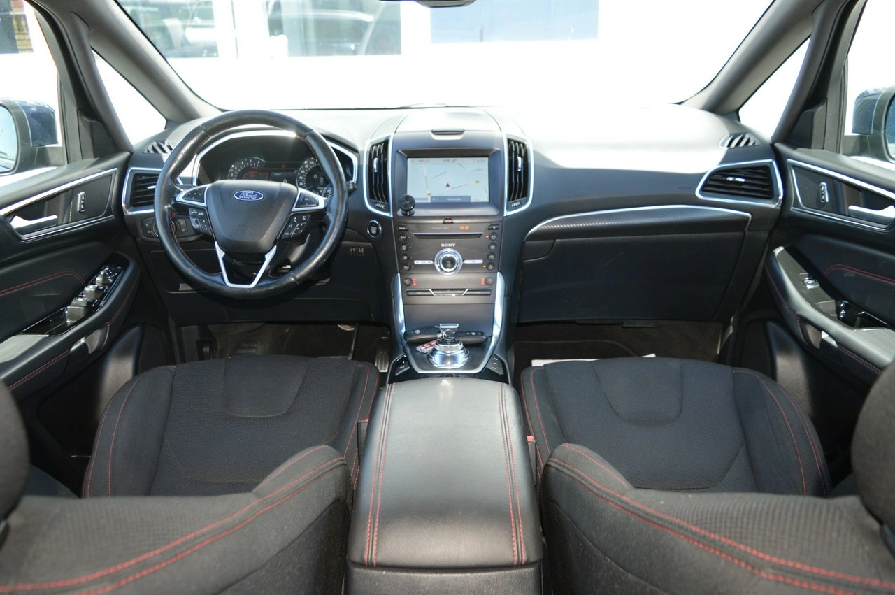 Ford S-Max - Zdjęcie 19