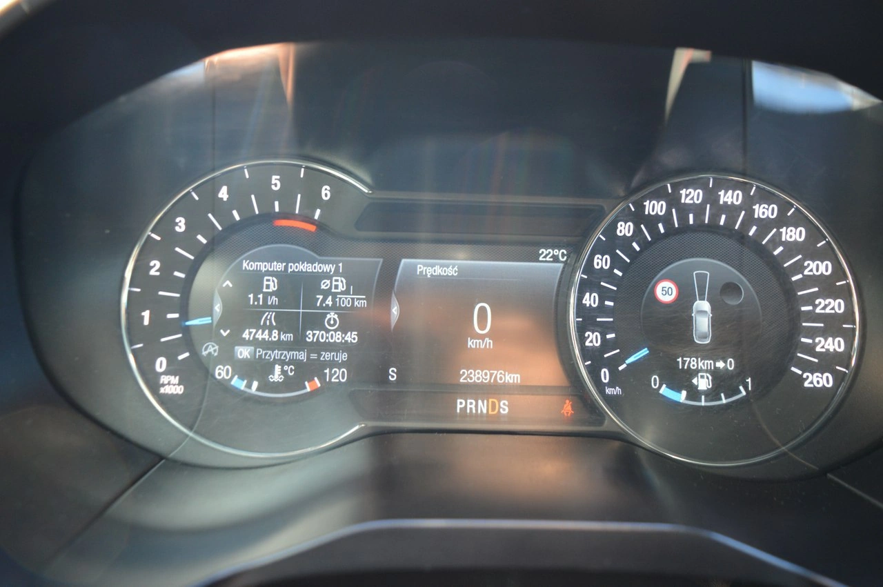 Ford S-Max - Zdjęcie 21