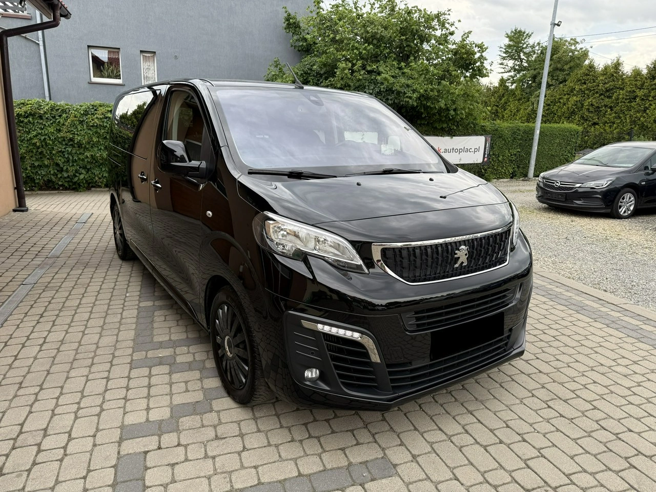 Peugeot Traveller - Zdjęcie 2