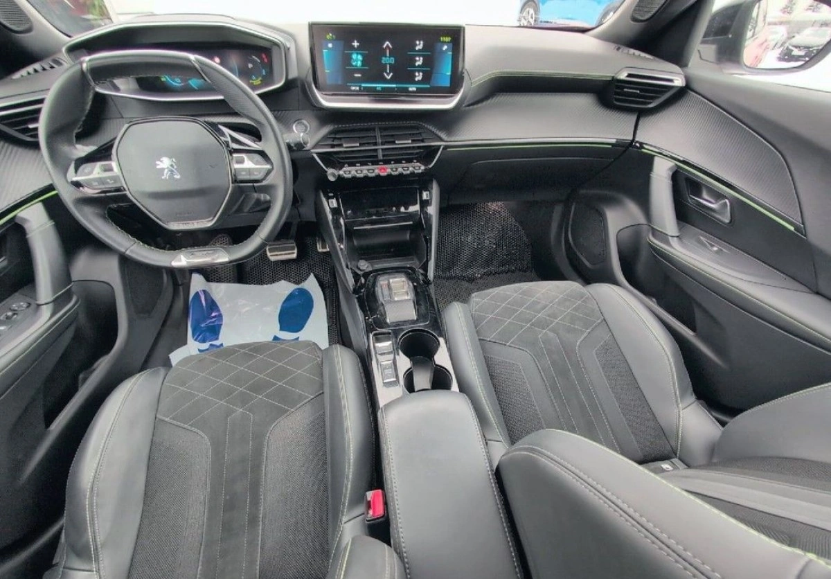 Peugeot 2008 - Zdjęcie 8
