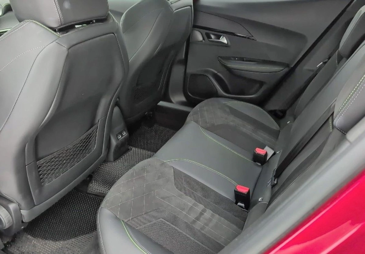 Peugeot 2008 - Zdjęcie 10