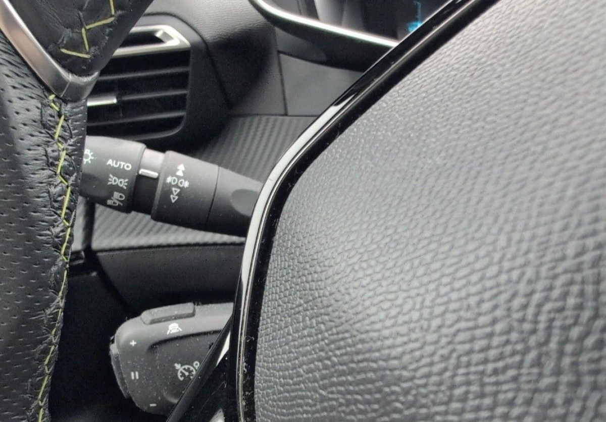 Peugeot 2008 - Zdjęcie 15