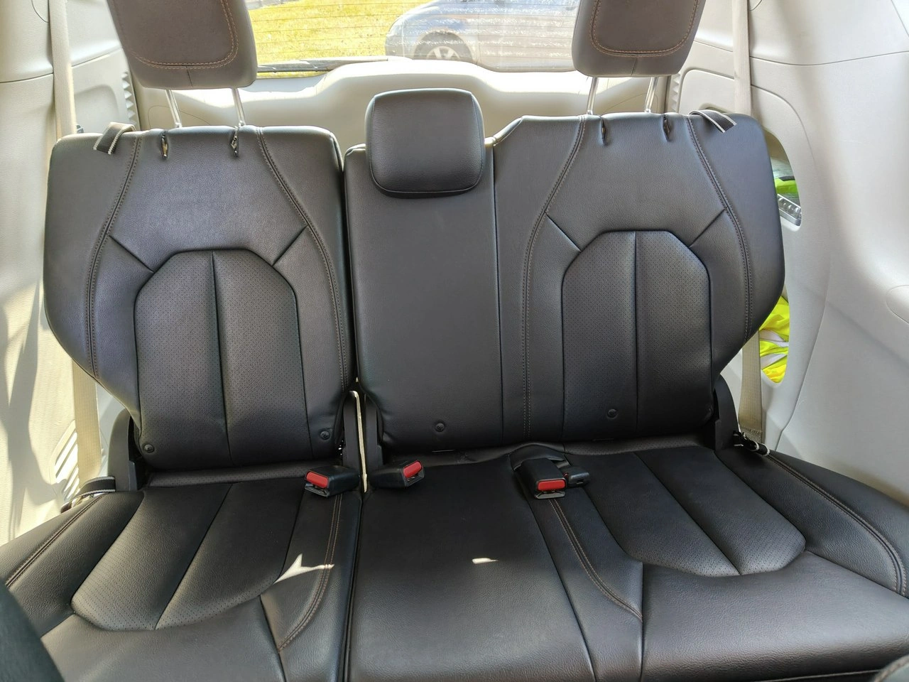 Chrysler Pacifica - Zdjęcie 14