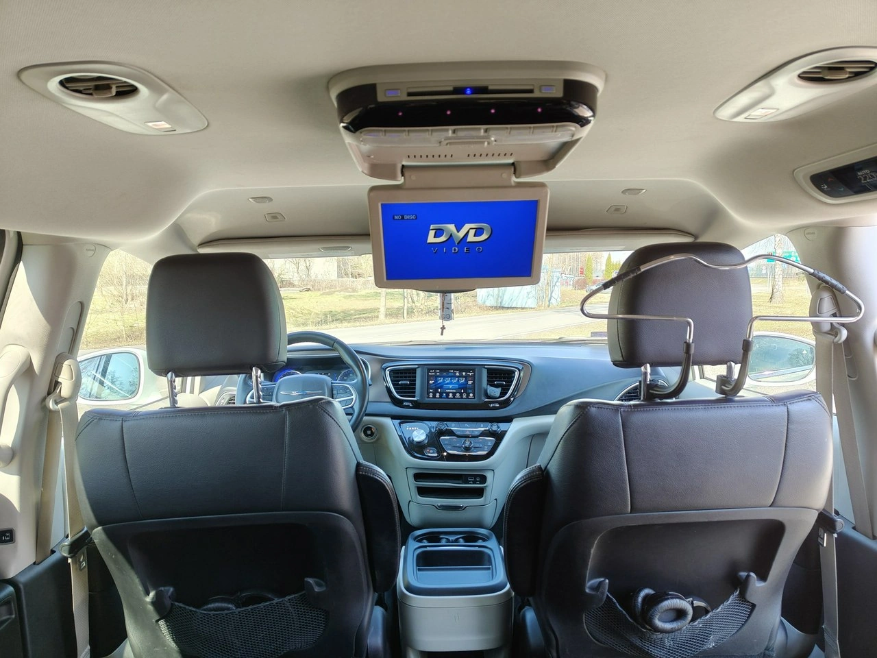 Chrysler Pacifica - Zdjęcie 17