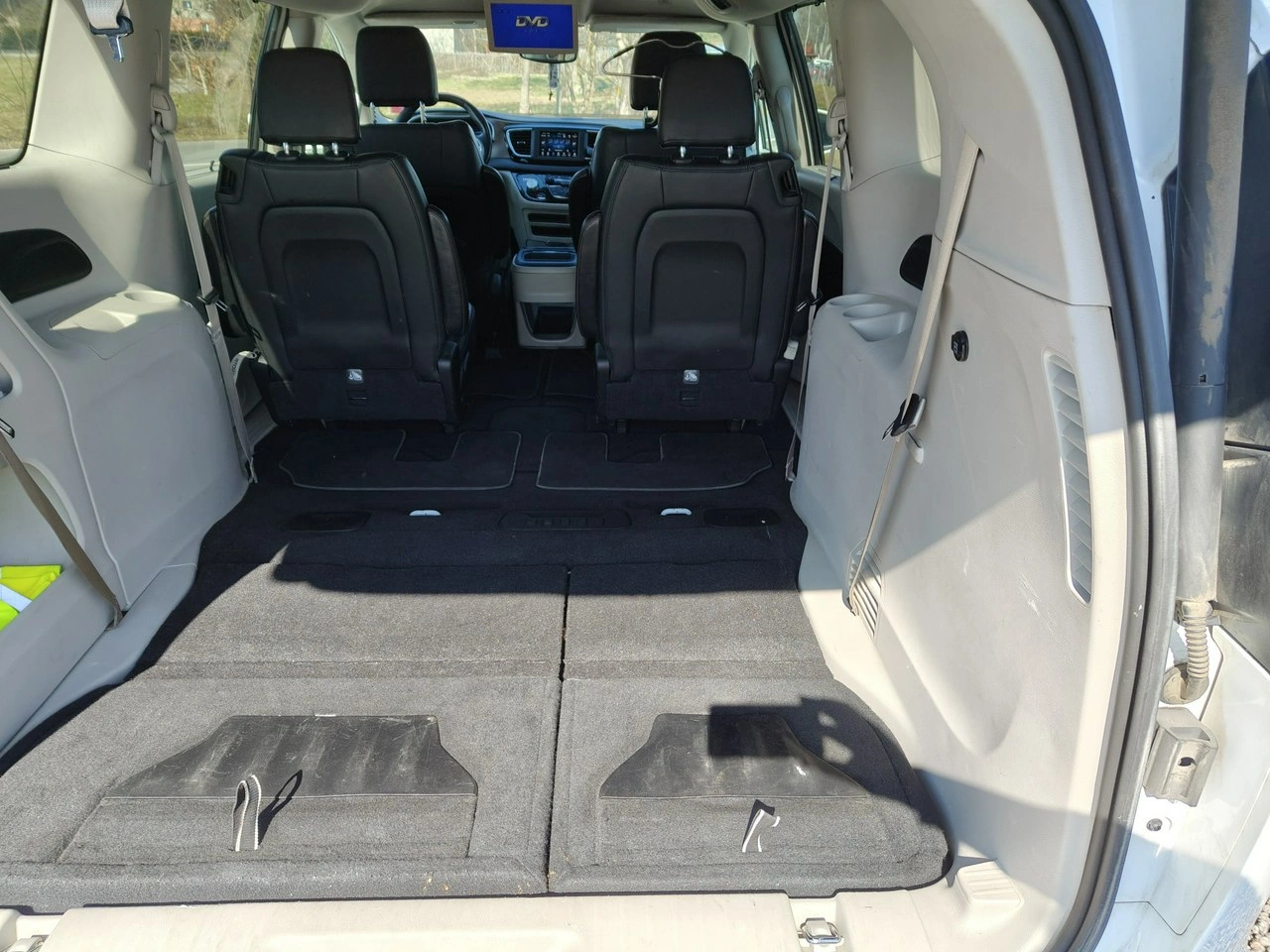 Chrysler Pacifica - Zdjęcie 23