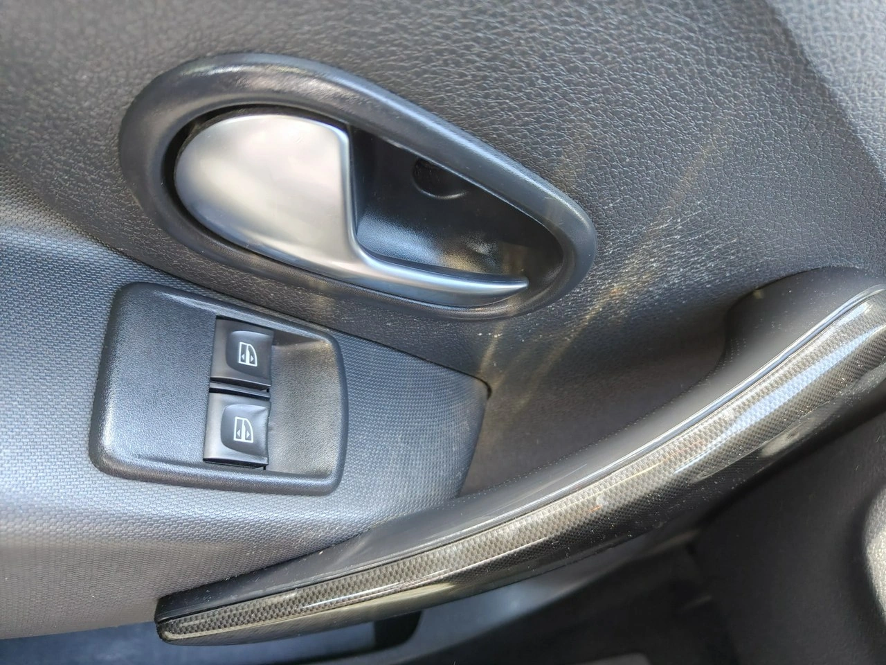 Dacia Logan - Zdjęcie 14