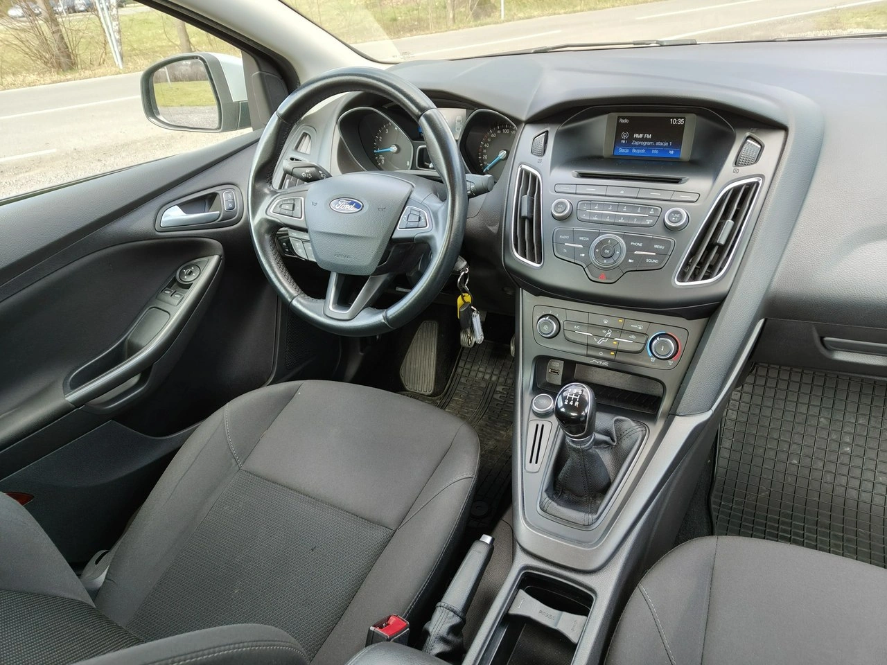 Ford Focus - Zdjęcie 8