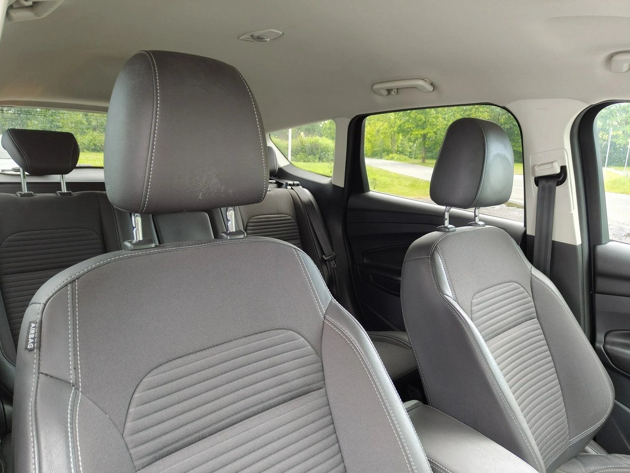 Ford Kuga - Zdjęcie 13