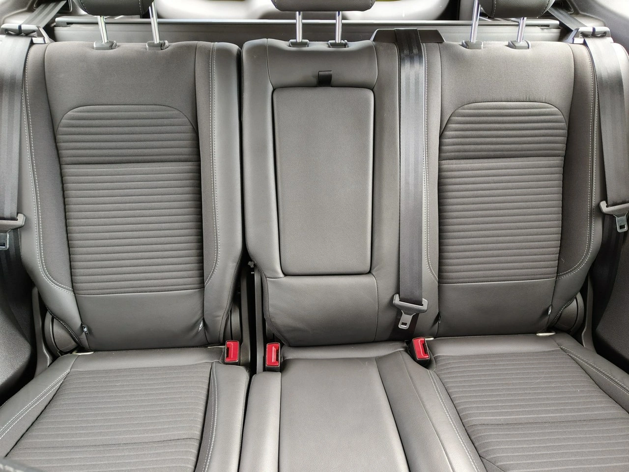 Ford Kuga - Zdjęcie 14