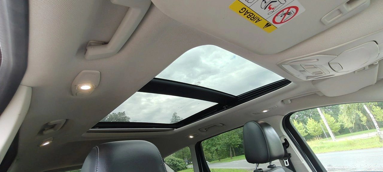 Ford Kuga - Zdjęcie 14