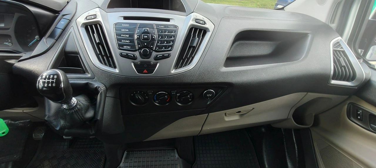 Ford Transit Custom - Zdjęcie 9