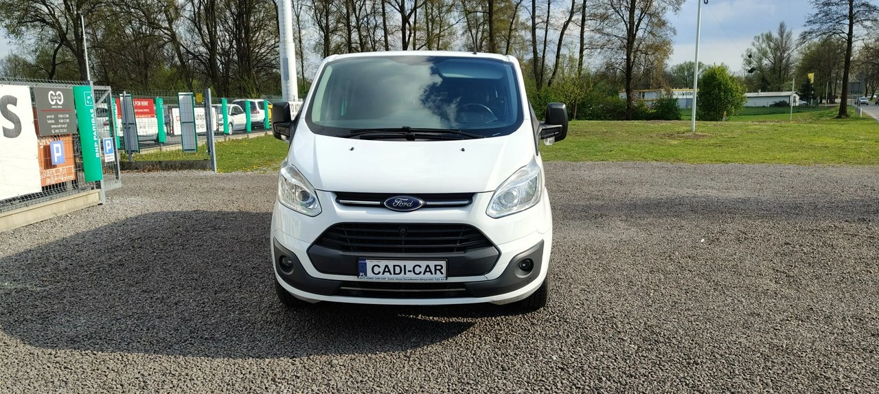 Ford Transit Custom - Zdjęcie 1