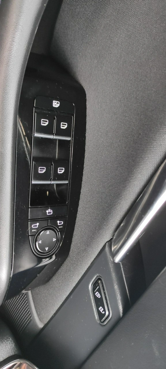 Mazda CX-30 - Zdjęcie 18