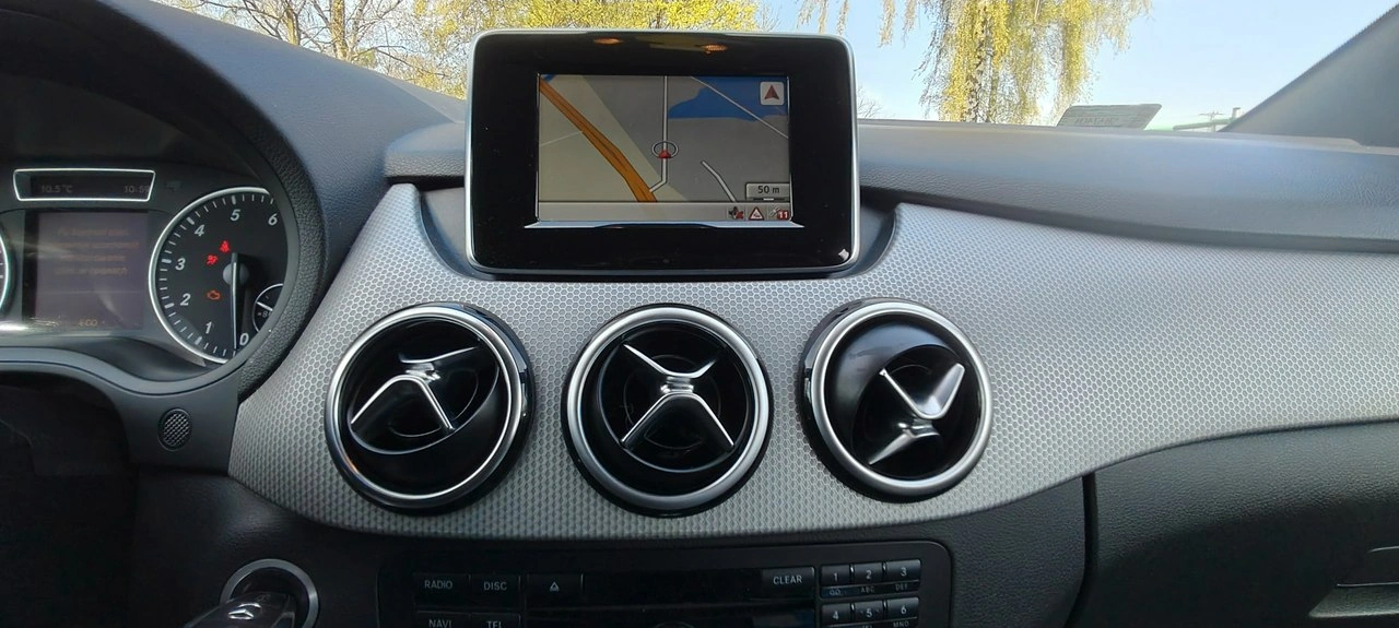 Mercedes B 180 - Zdjęcie 10