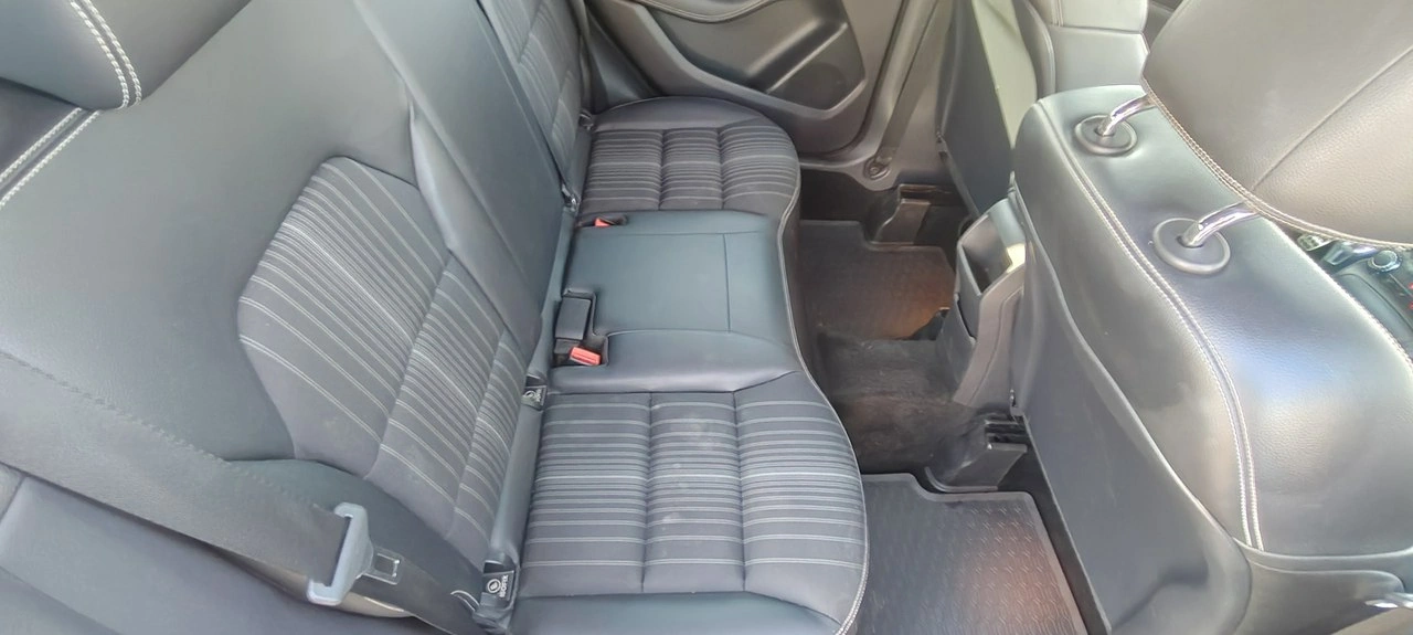 Mercedes B 180 - Zdjęcie 13