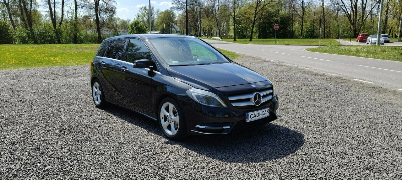 Mercedes B 180 - Zdjęcie 2