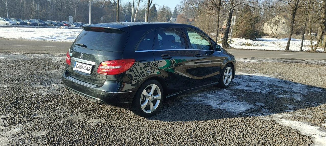 Mercedes B 180 - Zdjęcie 3