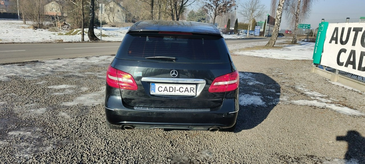 Mercedes B 180 - Zdjęcie 4