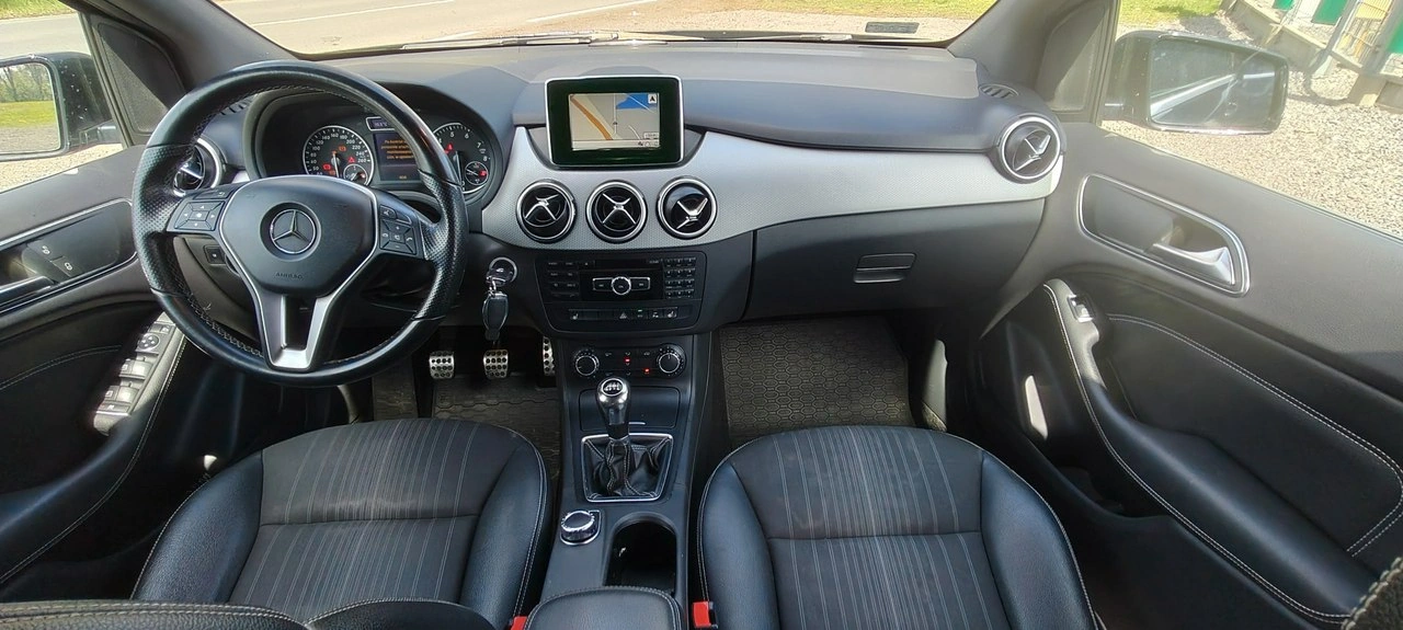 Mercedes B 180 - Zdjęcie 7