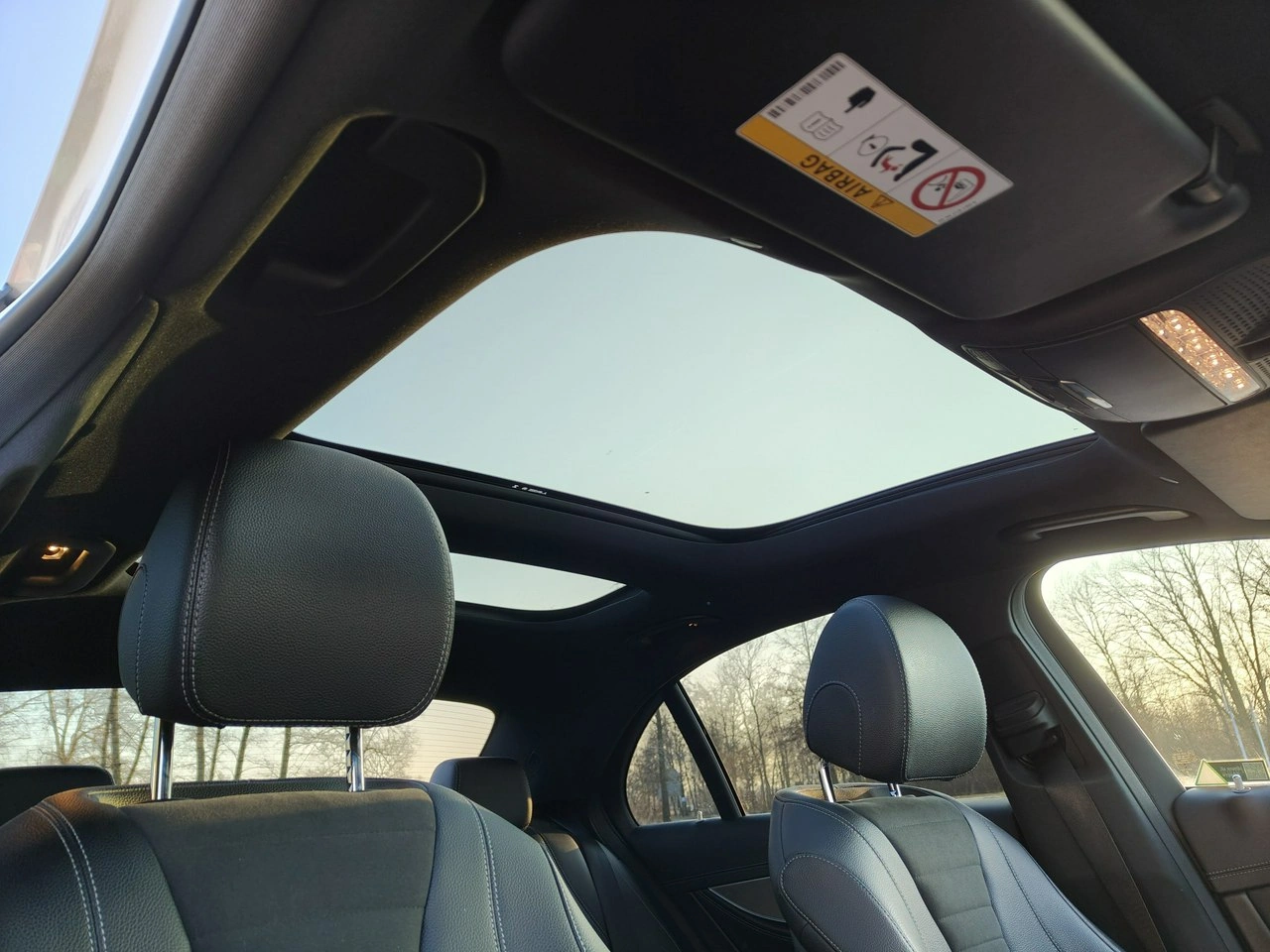 Mercedes E 220 - Zdjęcie 17