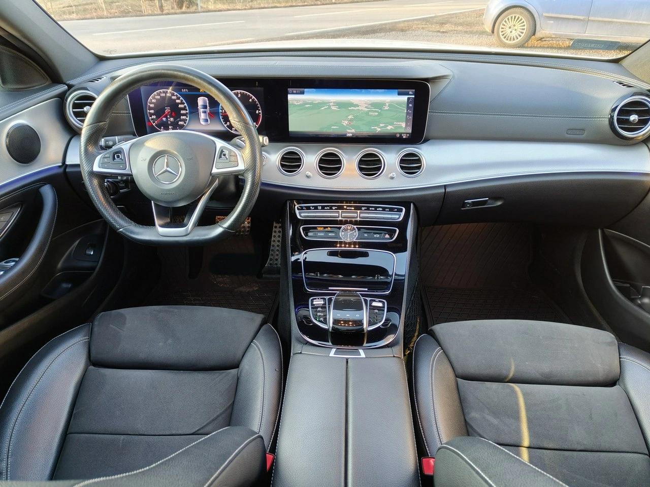 Mercedes E 220 - Zdjęcie 7
