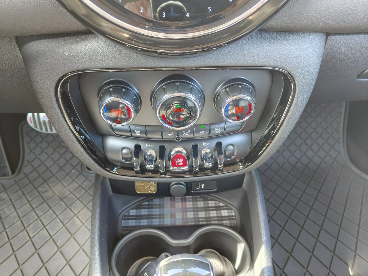 MINI Clubman - Zdjęcie 10