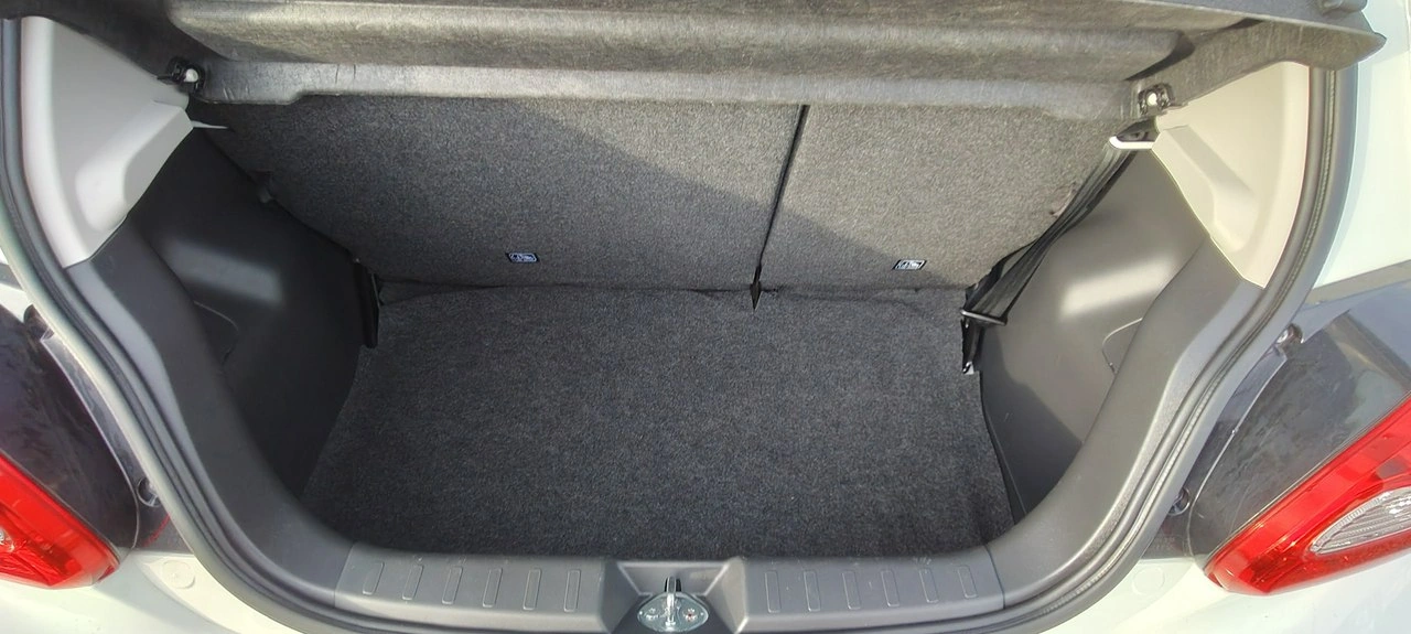 Mitsubishi Space Star - Zdjęcie 14