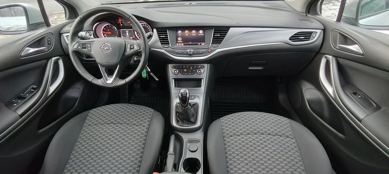 Opel Astra - Zdjęcie 7