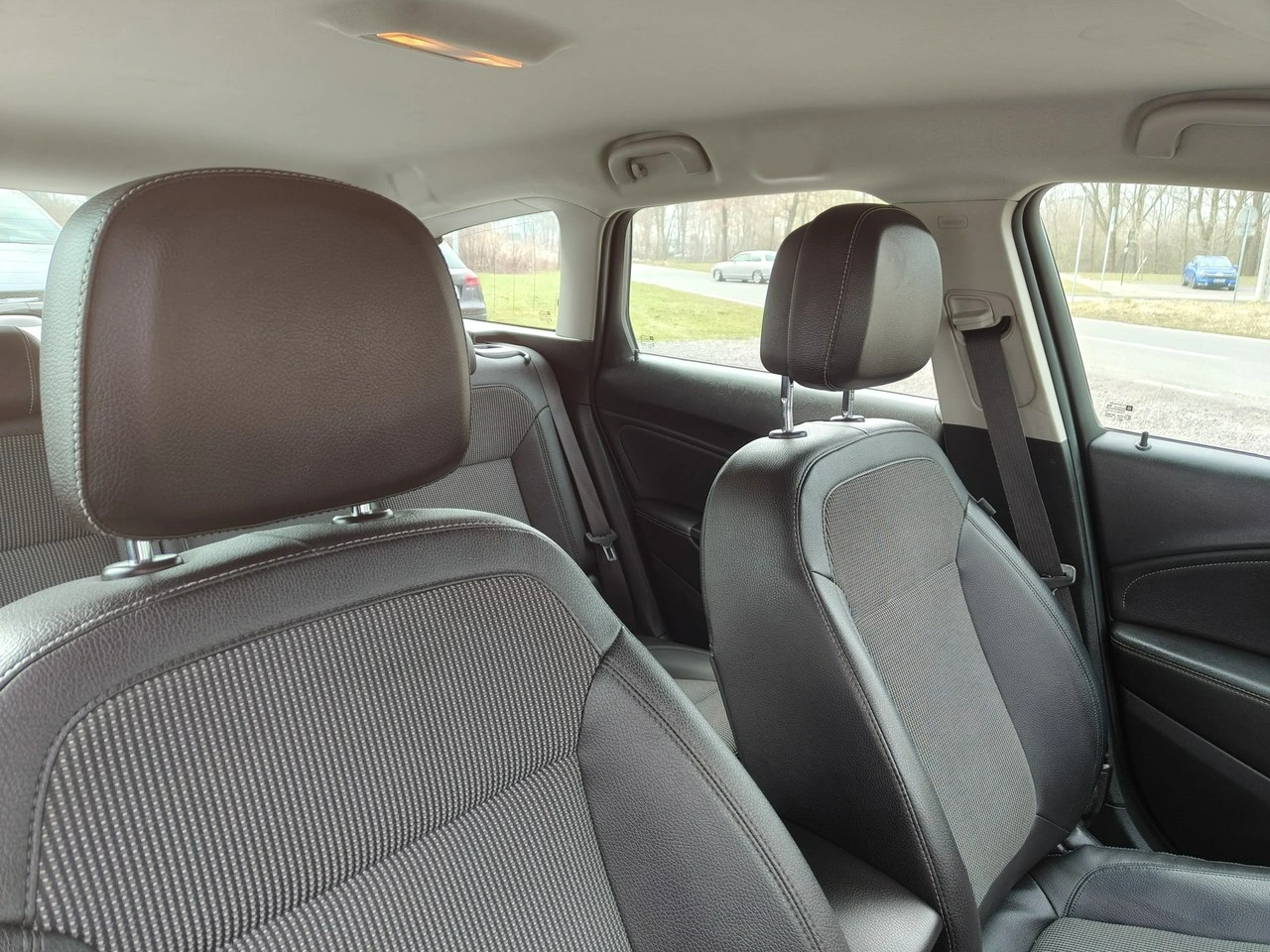 Opel Astra - Zdjęcie 12