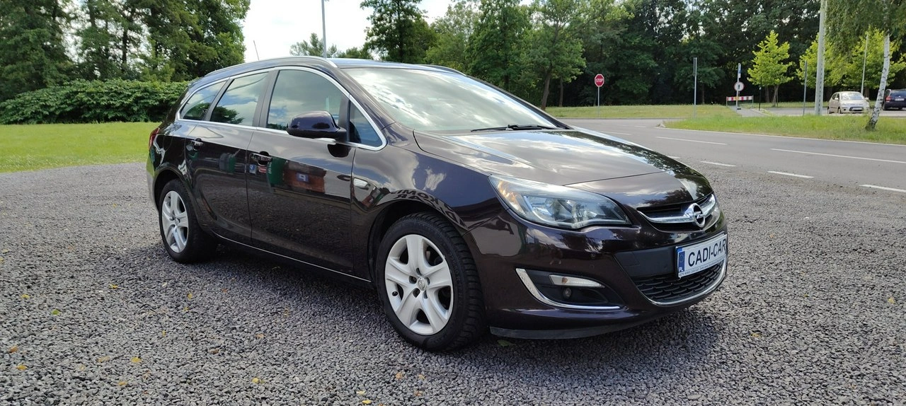 Opel Astra - Zdjęcie 2