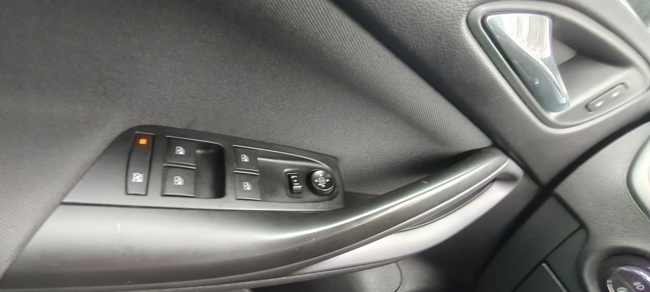 Opel Astra - Zdjęcie 14